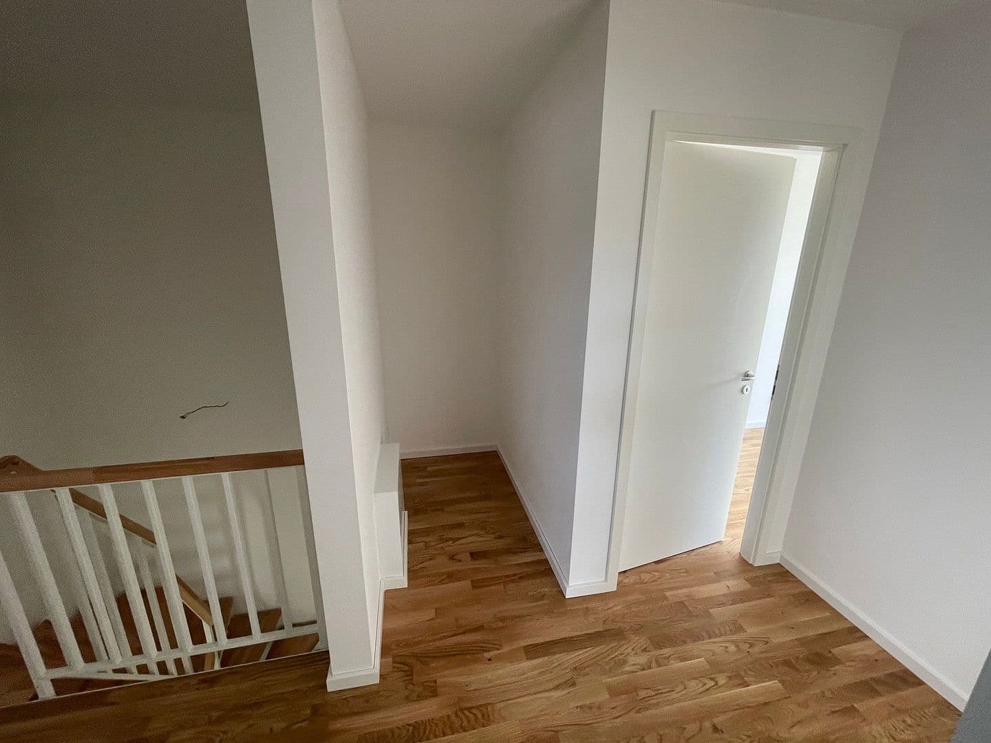 Pronájem domu 140 m², pozemek 400 m², Ottokar-Domma-Weg 9, Schöneiche bei Berlin, Braniborsko Pronájem domu 140 m², pozemek 400 m², Ottokar-Domma-Weg 9, Schöneiche bei Berlin, Braniborsko