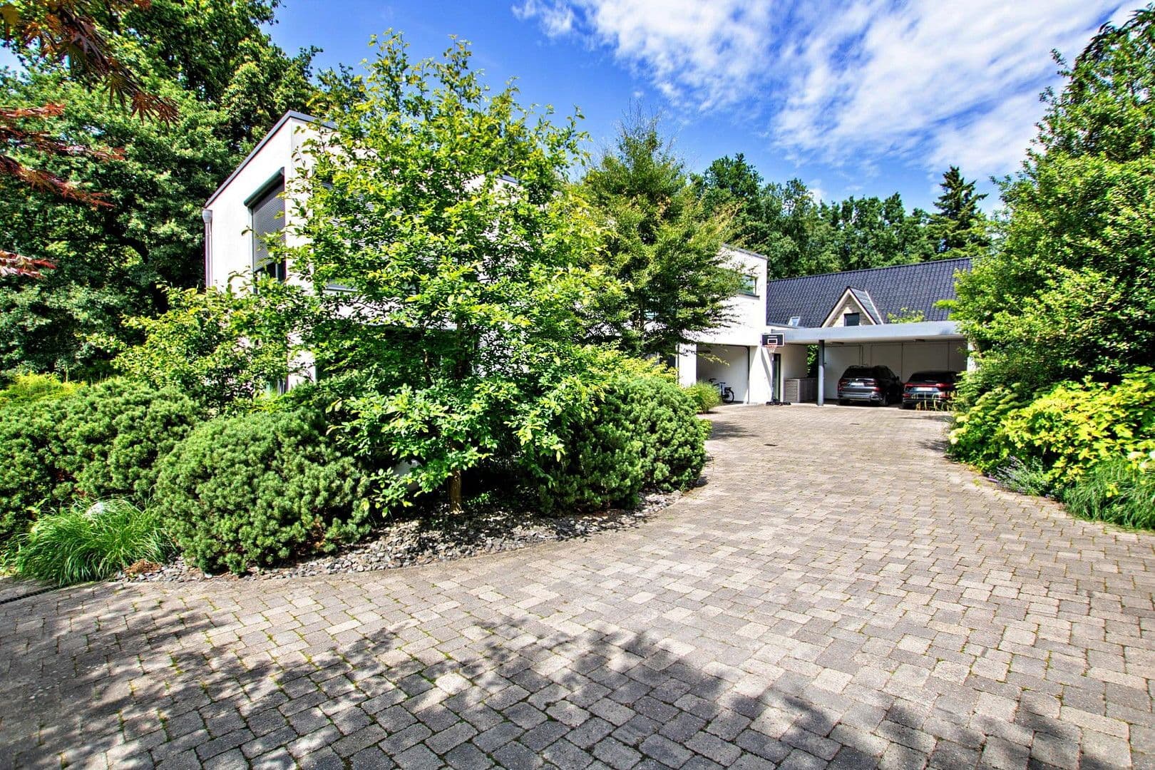 Prodej domu 384 m², pozemek 3.935 m², Wildeshausen, Dolní Sasko Prodej domu 384 m², pozemek 3.935 m², Wildeshausen, Dolní Sasko