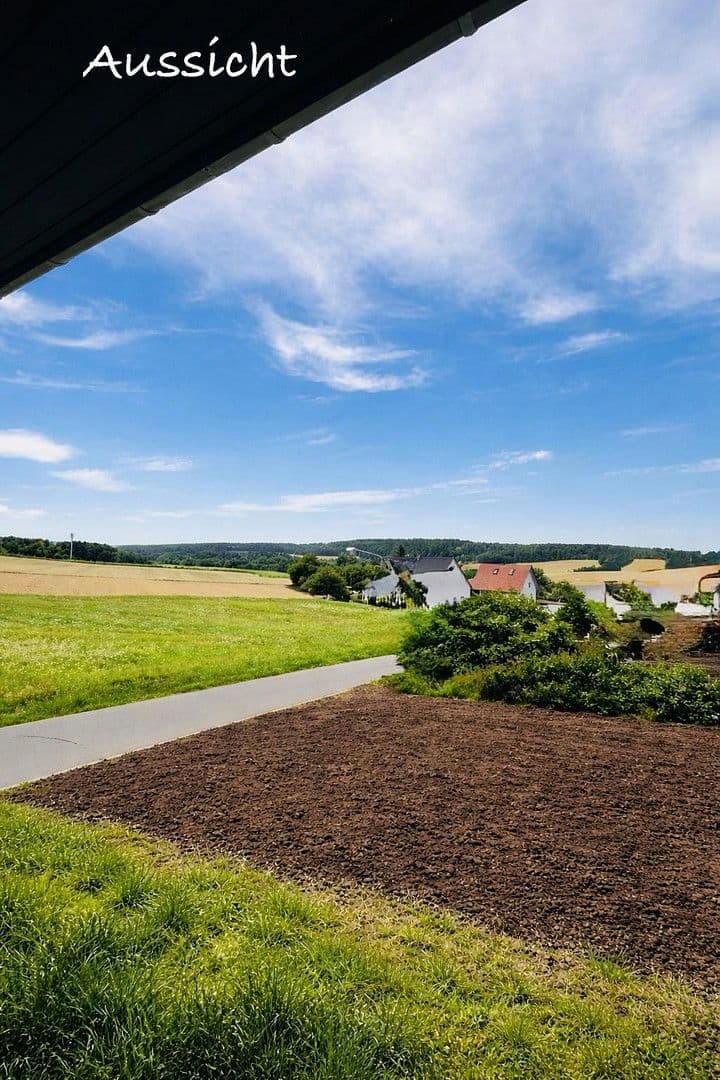 Prodej domu 148 m², pozemek 290 m², Zeitlarn, Bavorsko Prodej domu 148 m², pozemek 290 m², Zeitlarn, Bavorsko