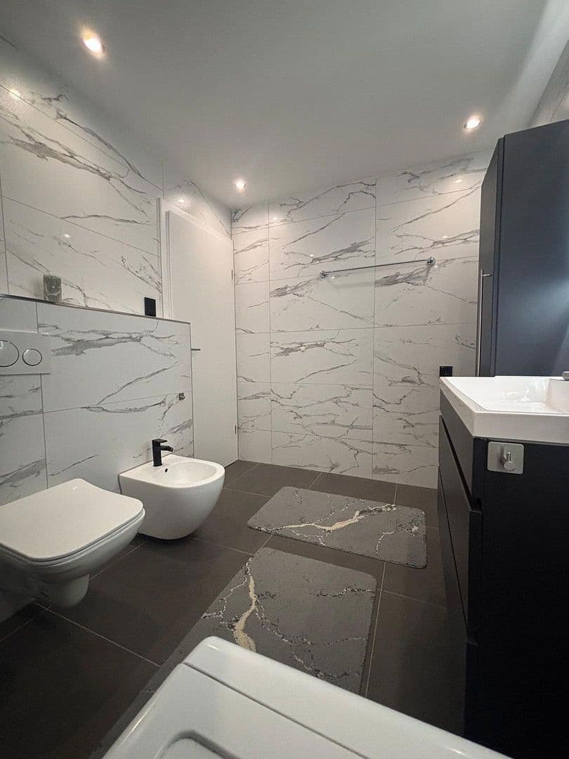 Prodej bytu 3+kk 90 m², Steinenbronn, Bádensko-Württembersko Prodej bytu 3+kk 90 m², Steinenbronn, Bádensko-Württembersko