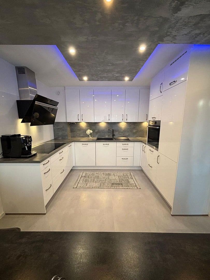 Prodej bytu 3+kk 90 m², Steinenbronn, Bádensko-Württembersko Prodej bytu 3+kk 90 m², Steinenbronn, Bádensko-Württembersko