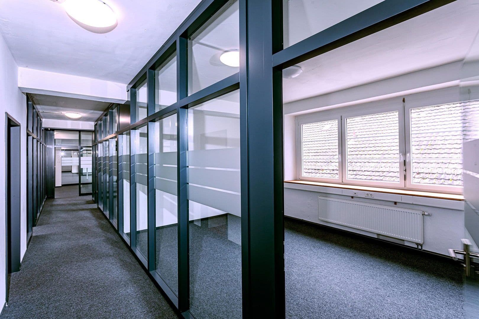 Pronájem kanceláře 325 m², Bahnhofstraße 27, Schramberg, Bádensko-Württembersko Pronájem kanceláře 325 m², Bahnhofstraße 27, Schramberg, Bádensko-Württembersko