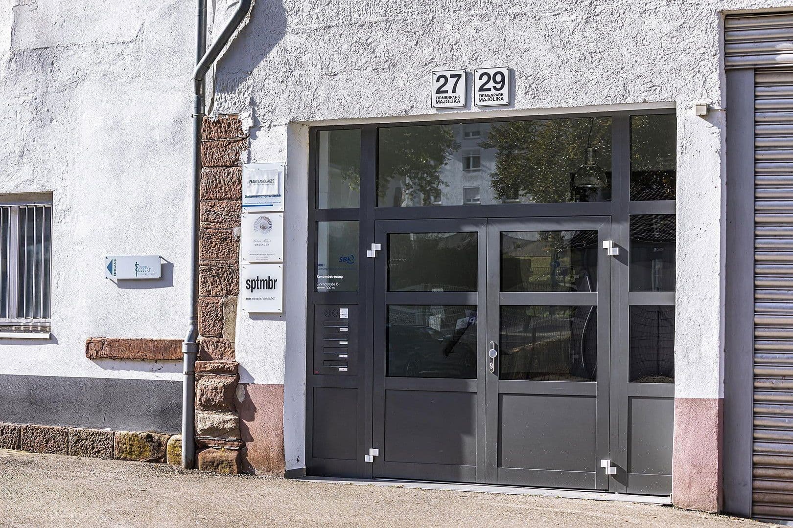 Pronájem kanceláře 325 m², Bahnhofstraße 27, Schramberg, Bádensko-Württembersko Pronájem kanceláře 325 m², Bahnhofstraße 27, Schramberg, Bádensko-Württembersko