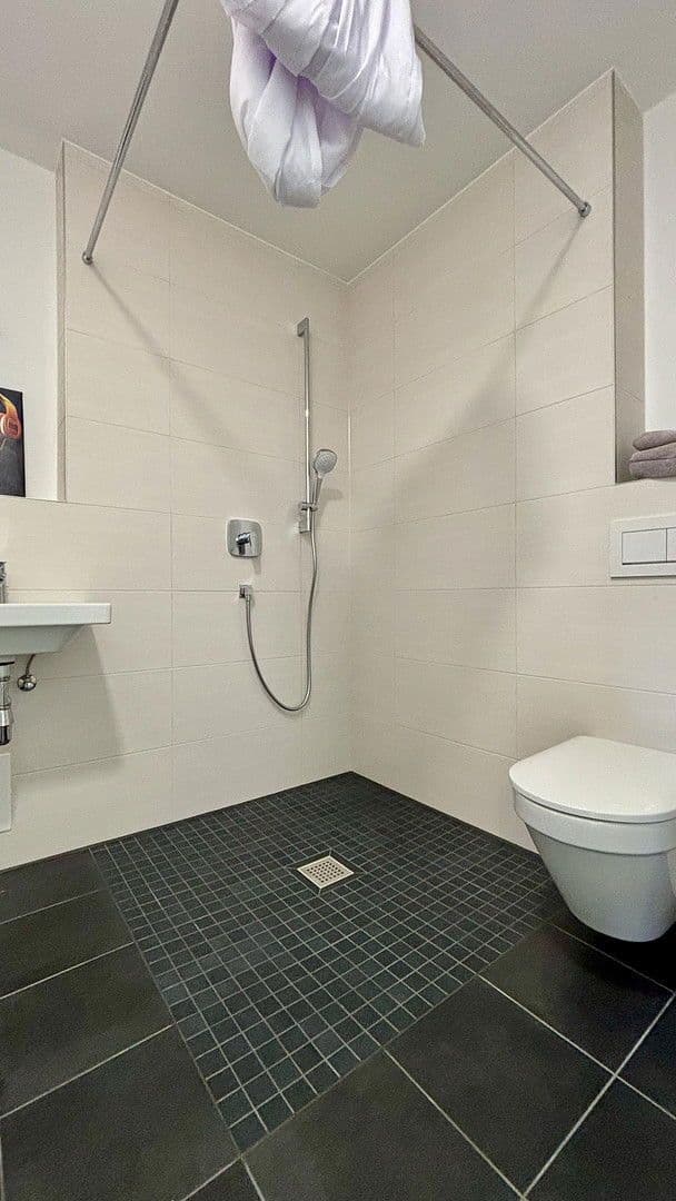 Pronájem bytu 1+1 27 m², Rebhuhnstr. 11, Augsburg, Bavorsko Pronájem bytu 1+1 27 m², Rebhuhnstr. 11, Augsburg, Bavorsko