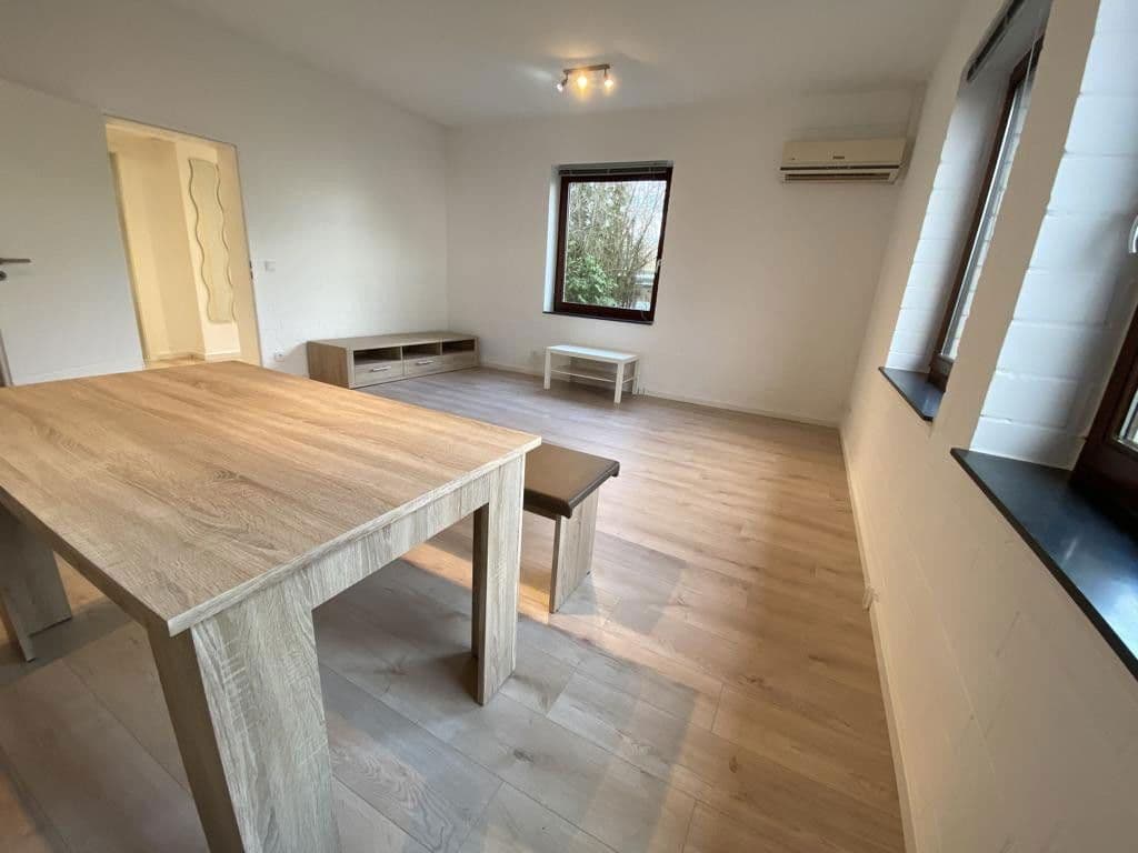 Pronájem bytu 2+1 55 m², Hafenstraße 1a, Meine, Dolní Sasko Pronájem bytu 2+1 55 m², Hafenstraße 1a, Meine, Dolní Sasko