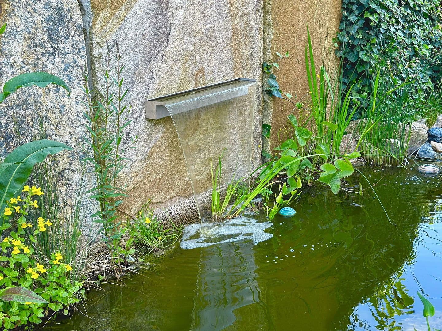 Prodej domu 220 m², pozemek 490 m², Velden, Bavorsko Prodej domu 220 m², pozemek 490 m², Velden, Bavorsko