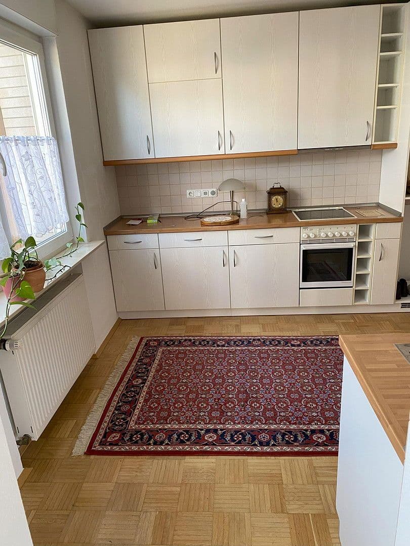 Prodej domu 215 m², pozemek 597 m², Essen, Severní Porýní-Vestfálsko Prodej domu 215 m², pozemek 597 m², Essen, Severní Porýní-Vestfálsko