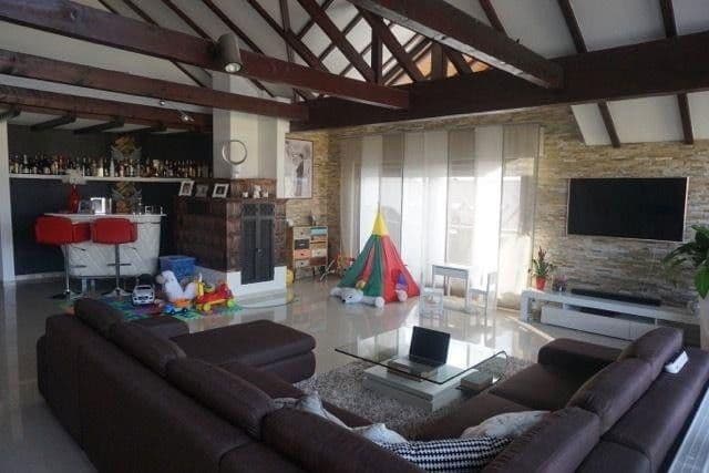 Prodej bytu 4+kk 156 m², Bad Rappenau, Bádensko-Württembersko Prodej bytu 4+kk 156 m², Bad Rappenau, Bádensko-Württembersko