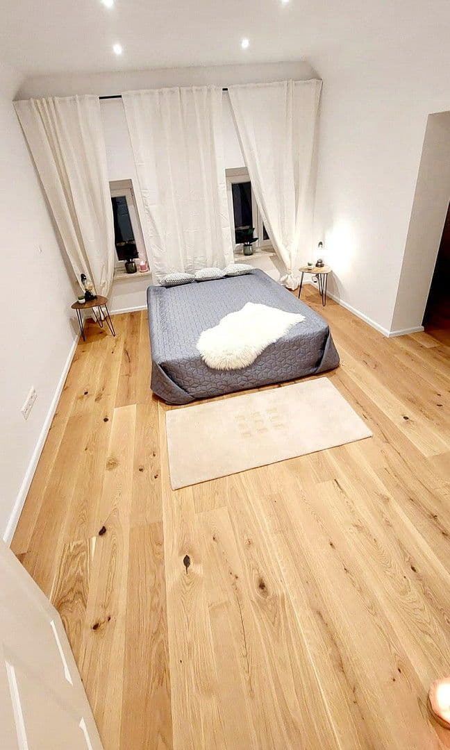 Pronájem bytu 4+1 130 m², Pfarrgasse 2, Göppingen, Bádensko-Württembersko Pronájem bytu 4+1 130 m², Pfarrgasse 2, Göppingen, Bádensko-Württembersko