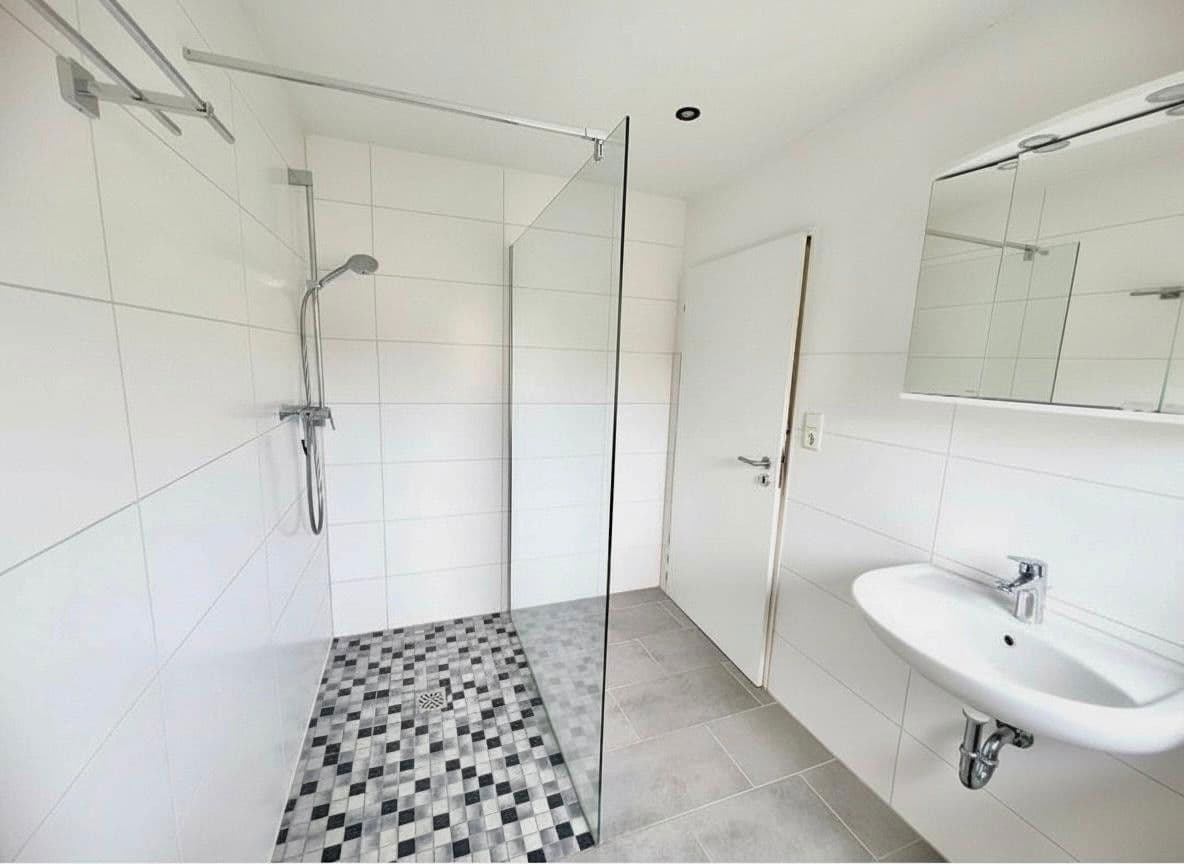 Pronájem bytu 3+1 80 m², Schützenstraße 2, Wallenfels, Bavorsko Pronájem bytu 3+1 80 m², Schützenstraße 2, Wallenfels, Bavorsko