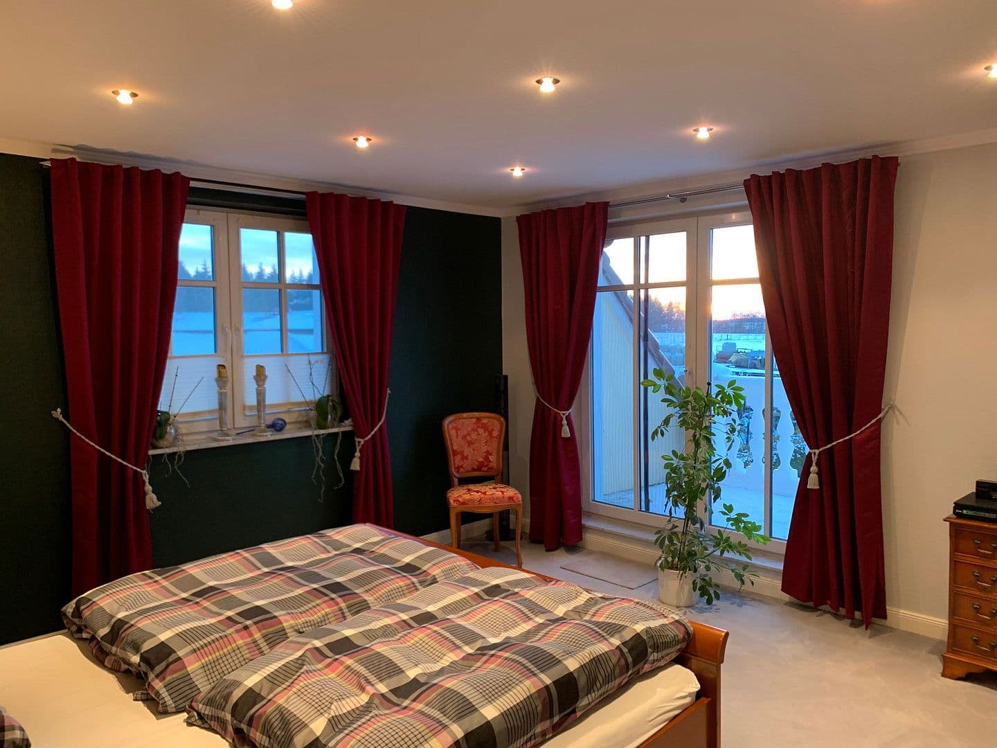 Prodej domu 270 m², pozemek 868 m², Bad Oldesloe, Šlesvicko-Holštýnsko Prodej domu 270 m², pozemek 868 m², Bad Oldesloe, Šlesvicko-Holštýnsko