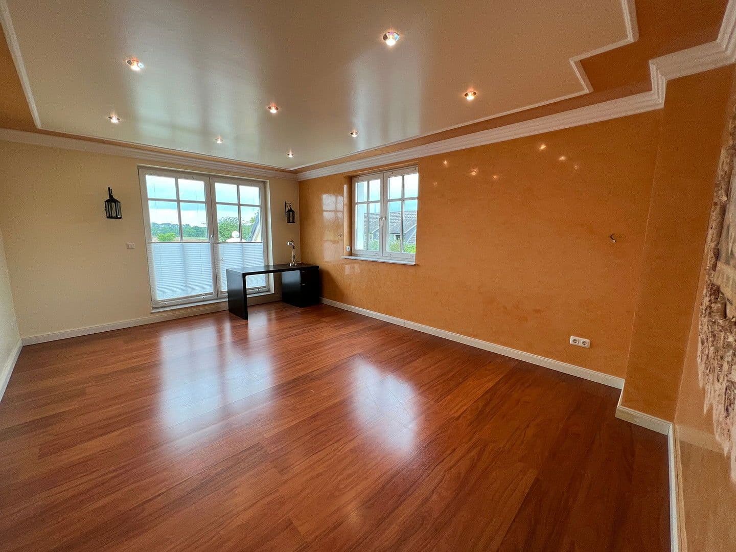 Prodej domu 270 m², pozemek 868 m², Bad Oldesloe, Šlesvicko-Holštýnsko Prodej domu 270 m², pozemek 868 m², Bad Oldesloe, Šlesvicko-Holštýnsko