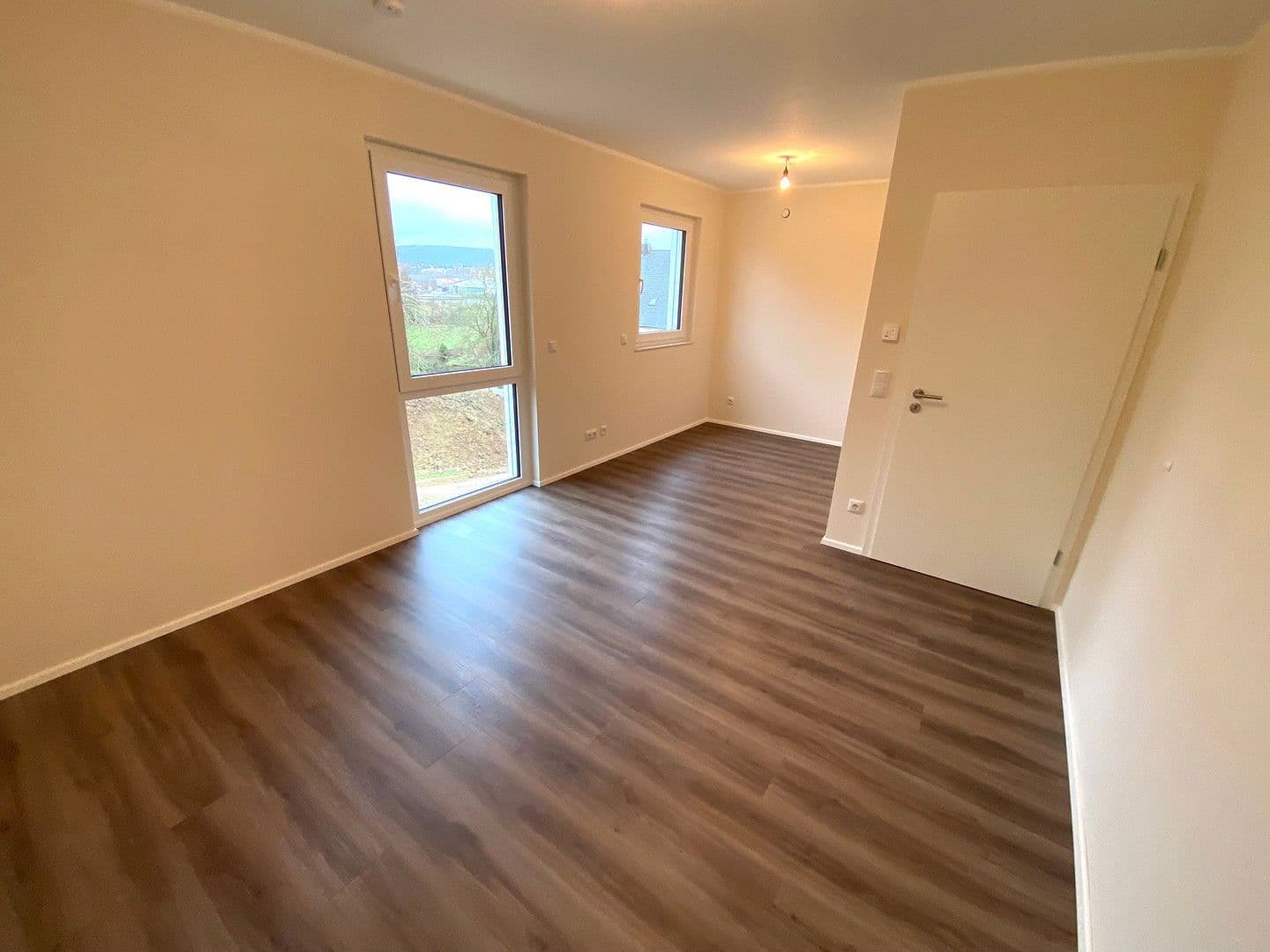 Pronájem domu 127 m², pozemek 462 m², Ellingen, Bavorsko Pronájem domu 127 m², pozemek 462 m², Ellingen, Bavorsko