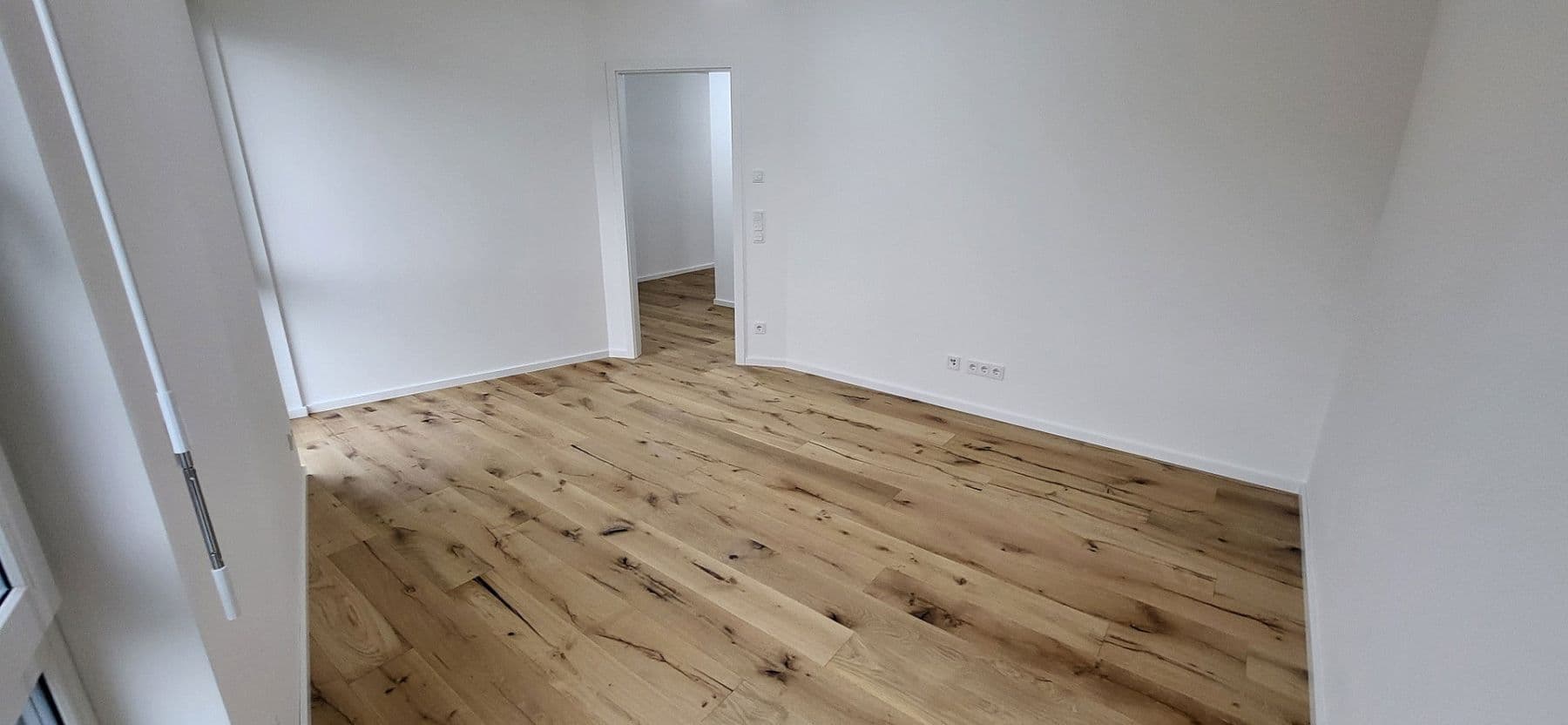 Pronájem bytu 3+1 81 m², Kuchengartenstraße 4, Leipzig, Sasko Pronájem bytu 3+1 81 m², Kuchengartenstraße 4, Leipzig, Sasko