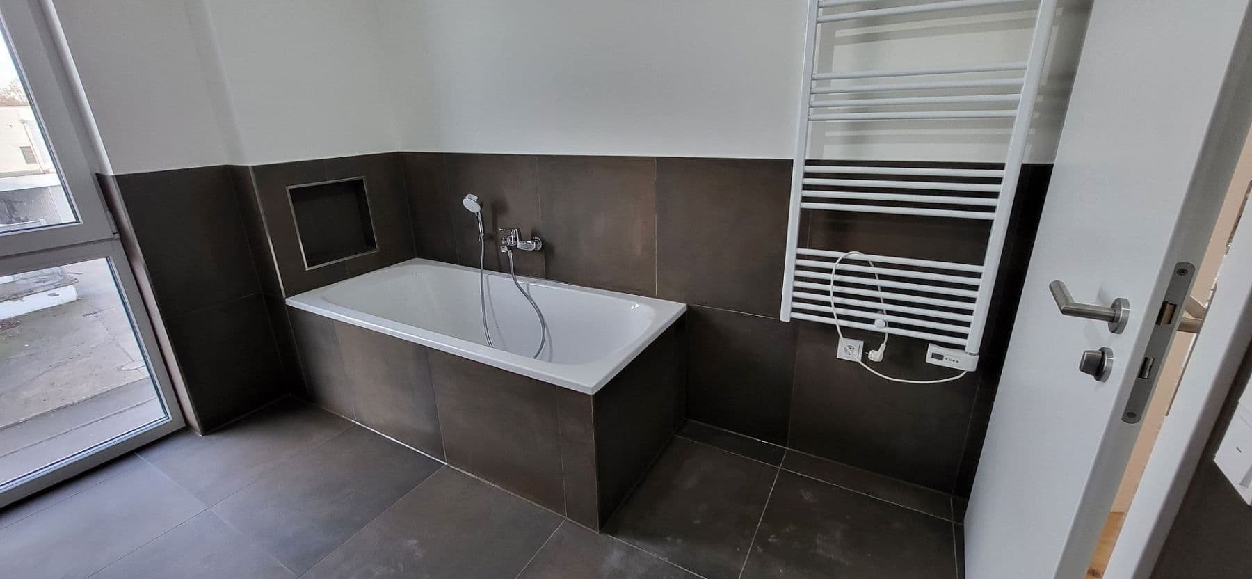 Pronájem bytu 3+1 81 m², Kuchengartenstraße 4, Leipzig, Sasko Pronájem bytu 3+1 81 m², Kuchengartenstraße 4, Leipzig, Sasko