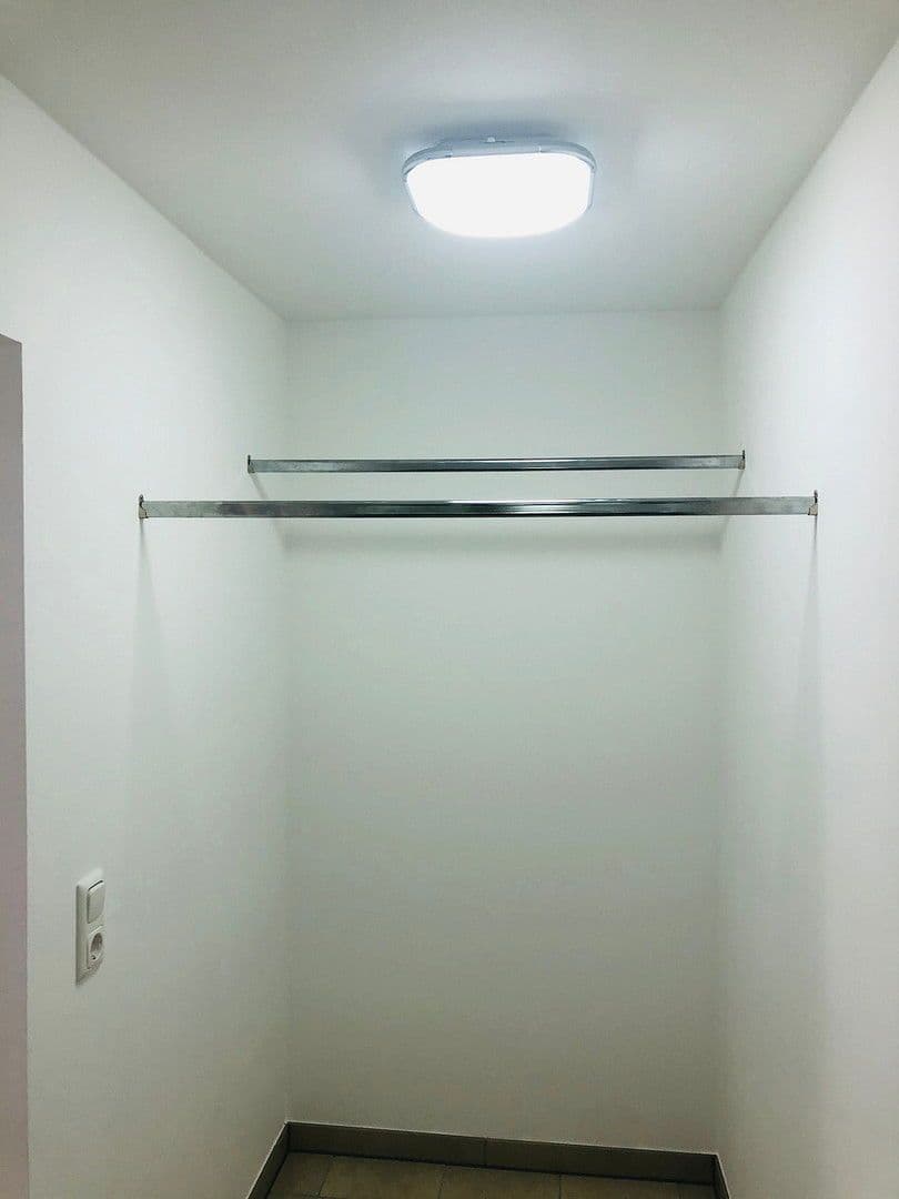 Pronájem bytu 3+1 55 m², Hauptstraße 115, Mannheim, Bádensko-Württembersko Pronájem bytu 3+1 55 m², Hauptstraße 115, Mannheim, Bádensko-Württembersko