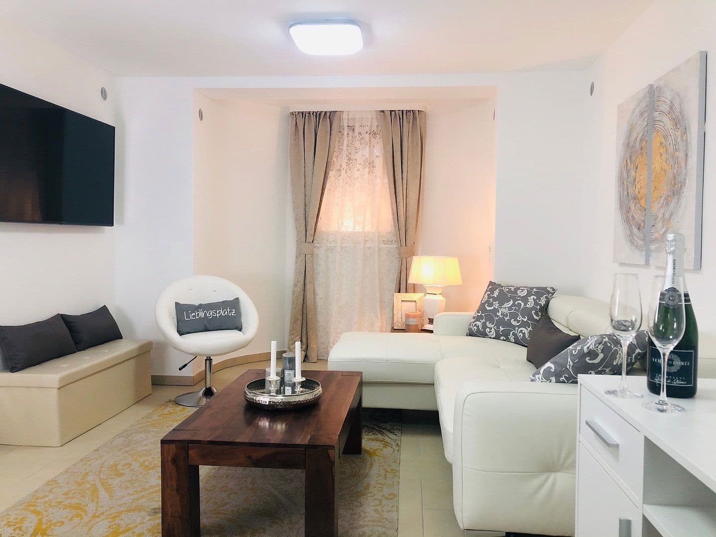 Pronájem bytu 3+1 55 m², Hauptstraße 115, Mannheim, Bádensko-Württembersko Pronájem bytu 3+1 55 m², Hauptstraße 115, Mannheim, Bádensko-Württembersko