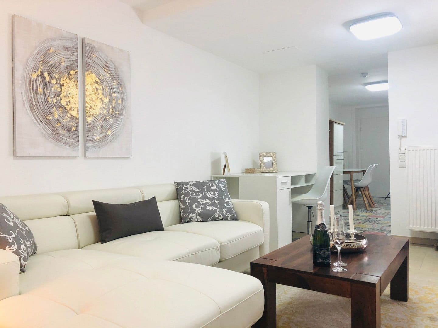 Pronájem bytu 3+1 55 m², Hauptstraße 115, Mannheim, Bádensko-Württembersko Pronájem bytu 3+1 55 m², Hauptstraße 115, Mannheim, Bádensko-Württembersko