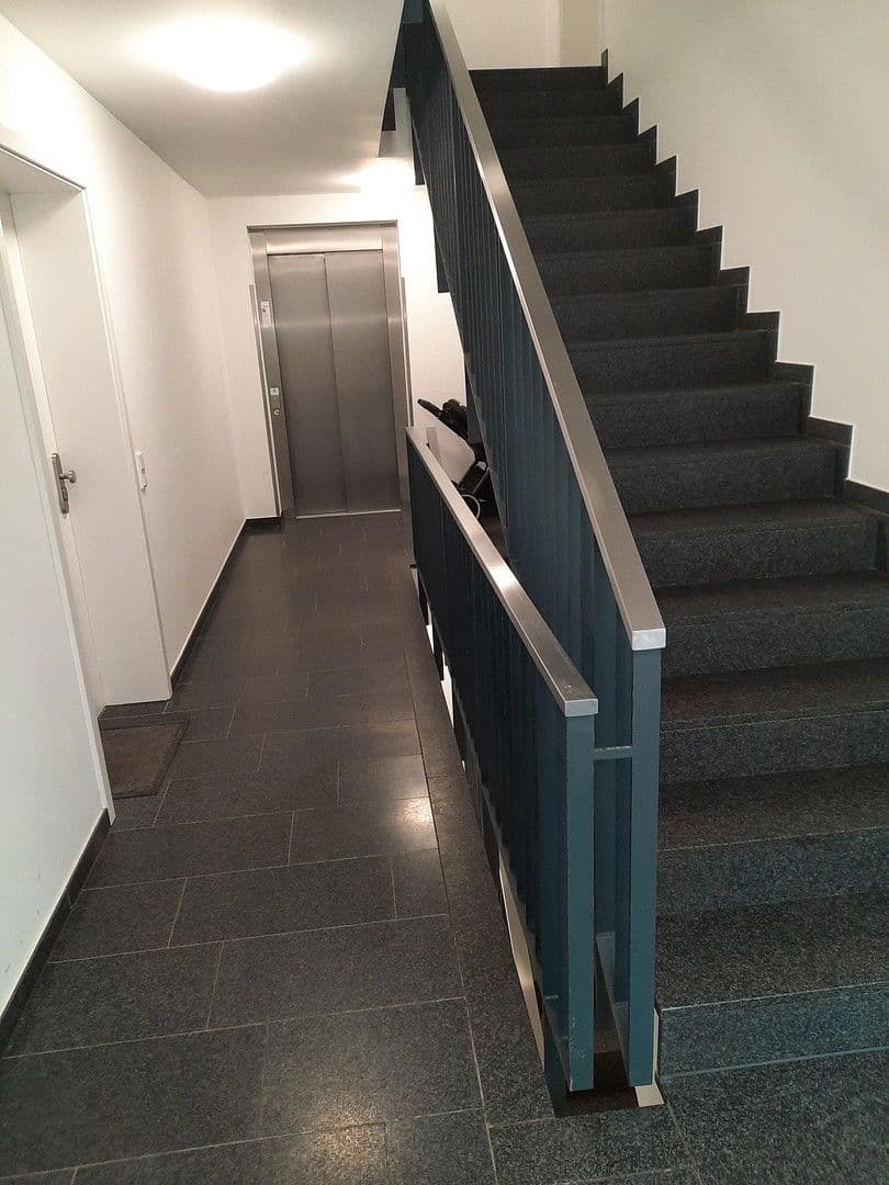 Pronájem bytu 3+1 79 m², Bahnstraße 78, Grevenbroich, Severní Porýní-Vestfálsko Pronájem bytu 3+1 79 m², Bahnstraße 78, Grevenbroich, Severní Porýní-Vestfálsko