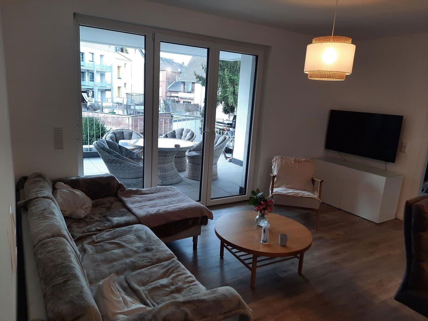 Pronájem bytu 3+1 79 m², Bahnstraße 78, Grevenbroich, Severní Porýní-Vestfálsko Pronájem bytu 3+1 79 m², Bahnstraße 78, Grevenbroich, Severní Porýní-Vestfálsko