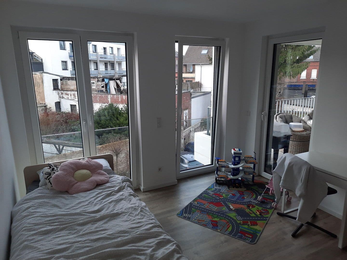 Pronájem bytu 3+1 79 m², Bahnstraße 78, Grevenbroich, Severní Porýní-Vestfálsko Pronájem bytu 3+1 79 m², Bahnstraße 78, Grevenbroich, Severní Porýní-Vestfálsko