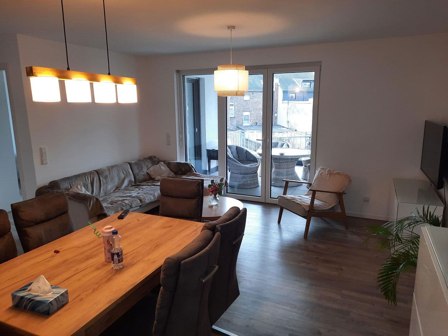 Pronájem bytu 3+1 79 m², Bahnstraße 78, Grevenbroich, Severní Porýní-Vestfálsko Pronájem bytu 3+1 79 m², Bahnstraße 78, Grevenbroich, Severní Porýní-Vestfálsko