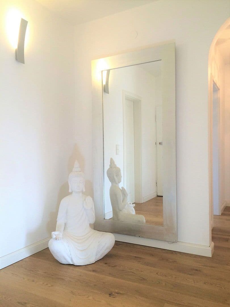 Pronájem bytu 3+1 86 m², Carl-Reiss-Platz17, Mannheim, Bádensko-Württembersko Pronájem bytu 3+1 86 m², Carl-Reiss-Platz17, Mannheim, Bádensko-Württembersko