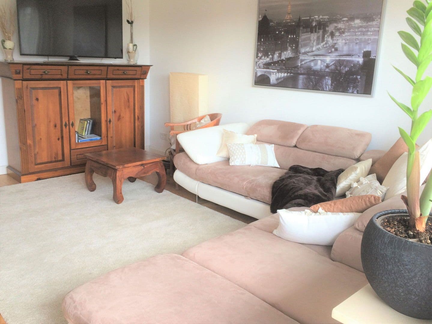 Pronájem bytu 3+1 86 m², Carl-Reiss-Platz17, Mannheim, Bádensko-Württembersko Pronájem bytu 3+1 86 m², Carl-Reiss-Platz17, Mannheim, Bádensko-Württembersko