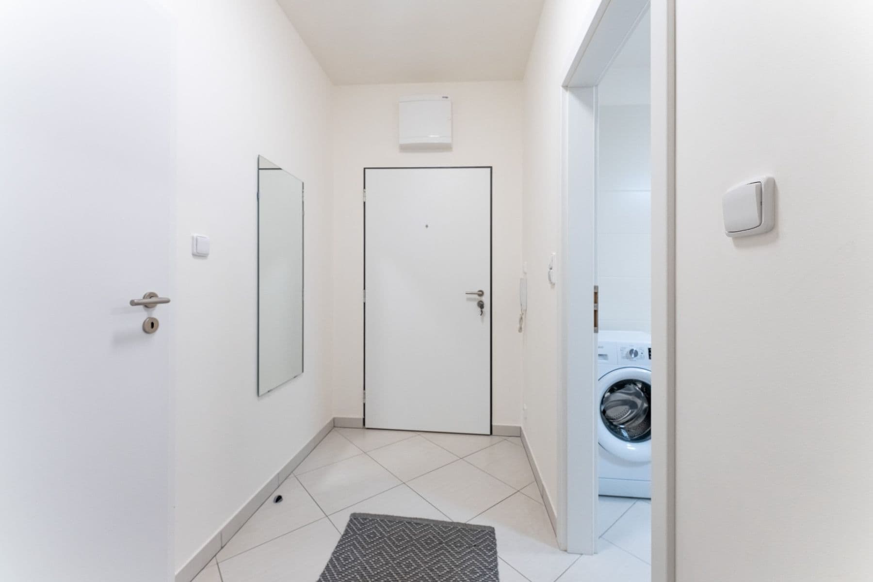 Pronájem bytu 2+kk 54 m², Honzíkova, Praha, Praha Pronájem bytu 2+kk 54 m², Honzíkova, Praha, Praha
