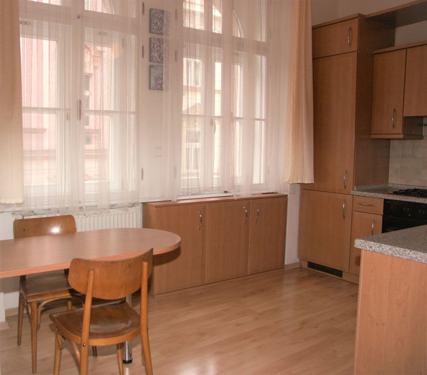 Pronájem bytu 2+1 67 m², Roháčova, Praha, Praha Pronájem bytu 2+1 67 m², Roháčova, Praha, Praha