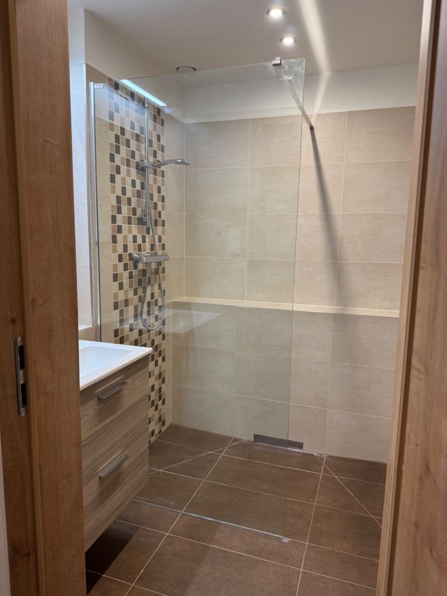 Pronájem bytu 2+1 53 m², Františka Diviše, Praha, Praha Pronájem bytu 2+1 53 m², Františka Diviše, Praha, Praha