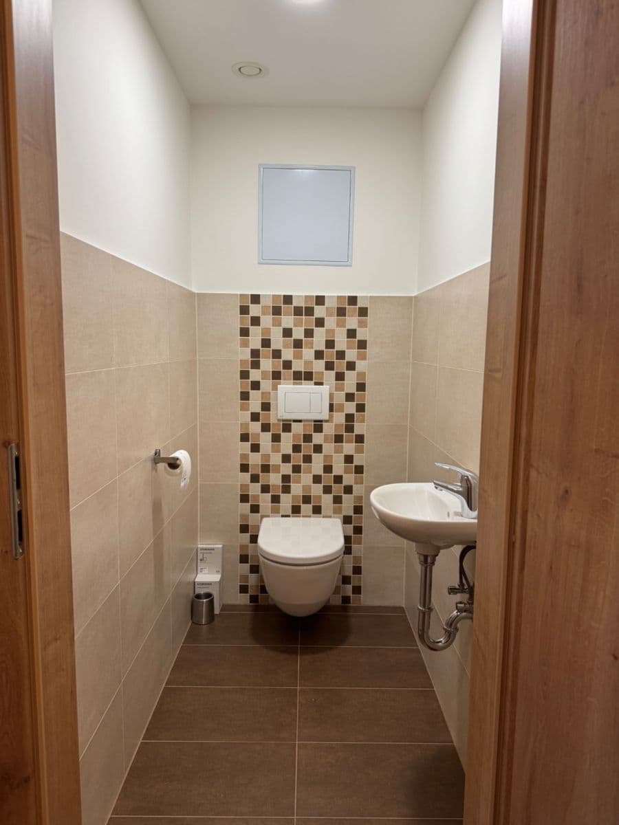 Pronájem bytu 2+1 53 m², Františka Diviše, Praha, Praha Pronájem bytu 2+1 53 m², Františka Diviše, Praha, Praha