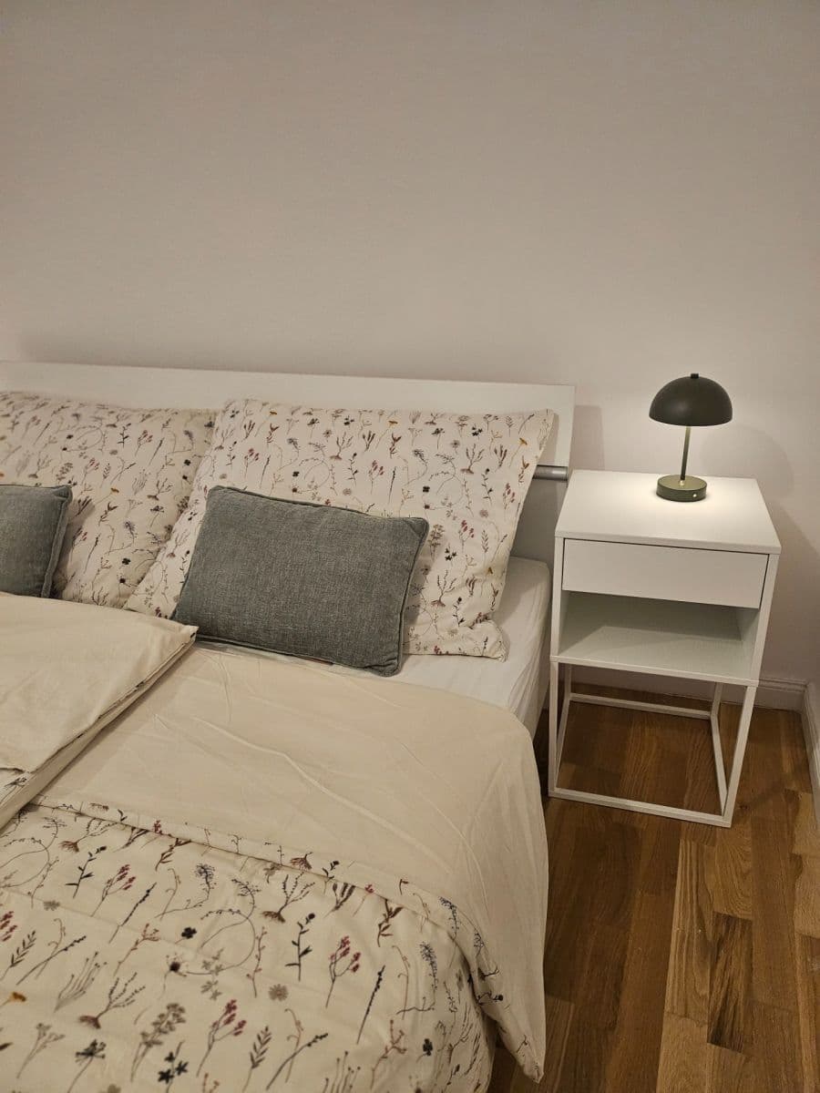 Pronájem bytu 1+kk 35 m², Petrská, Praha, Praha Pronájem bytu 1+kk 35 m², Petrská, Praha, Praha