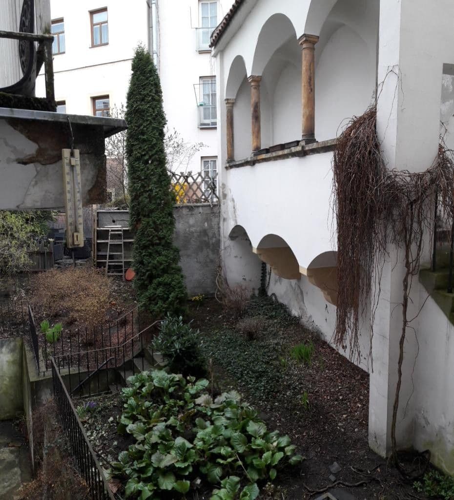 Pronájem bytu 2+1 70 m², Dolní náměstí, Olomouc, Olomoucký kraj Pronájem bytu 2+1 70 m², Dolní náměstí, Olomouc, Olomoucký kraj