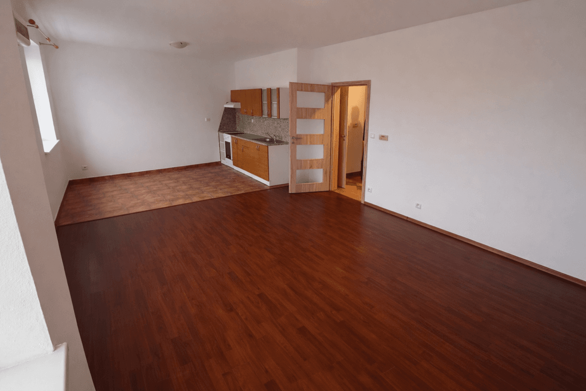 Pronájem bytu 2+kk 67 m², Sokolská, Znojmo, Jihomoravský kraj Pronájem bytu 2+kk 67 m², Sokolská, Znojmo, Jihomoravský kraj