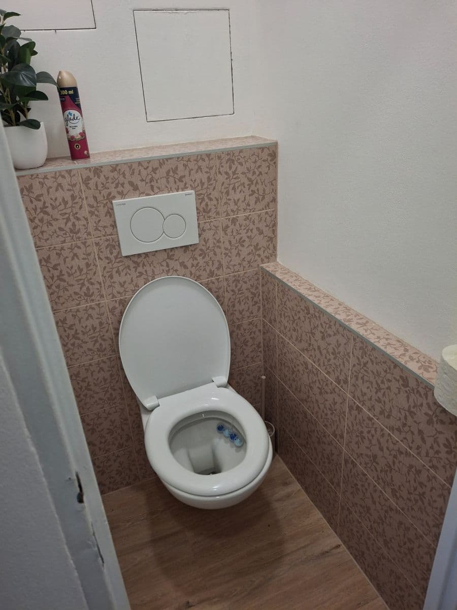 Pronájem bytu 1+kk 26 m², Jahodová, Praha, Praha Pronájem bytu 1+kk 26 m², Jahodová, Praha, Praha