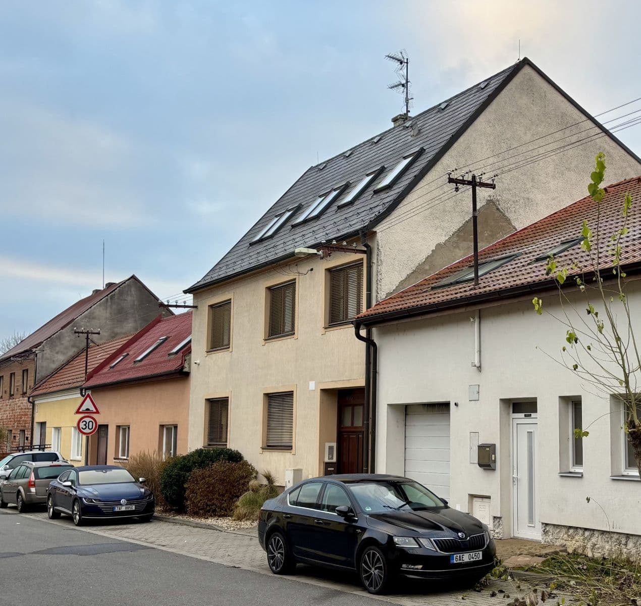 Prodej bytu 3+kk 140 m², Rastislavova, Staré Město, Zlínský kraj Prodej bytu 3+kk 140 m², Rastislavova, Staré Město, Zlínský kraj