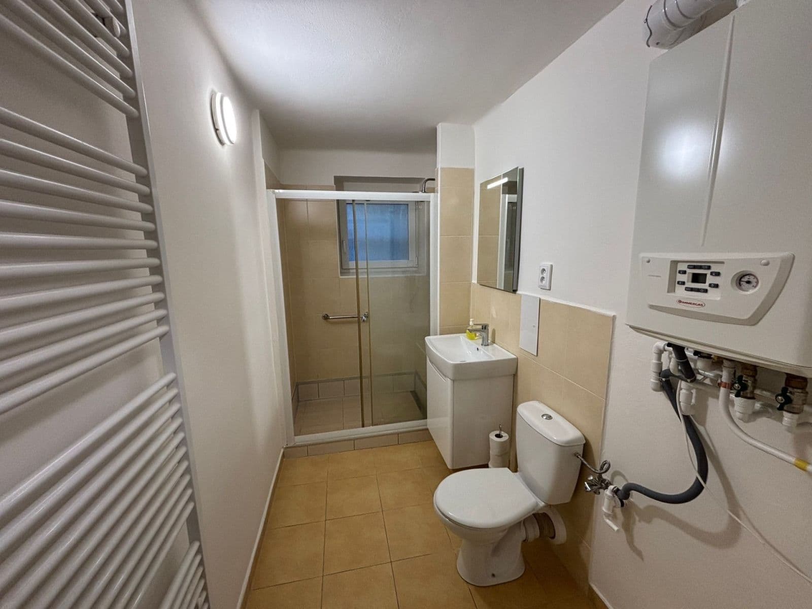 Pronájem bytu 1+1 36 m², Gurťjevova, Ostrava, Moravskoslezský kraj Pronájem bytu 1+1 36 m², Gurťjevova, Ostrava, Moravskoslezský kraj