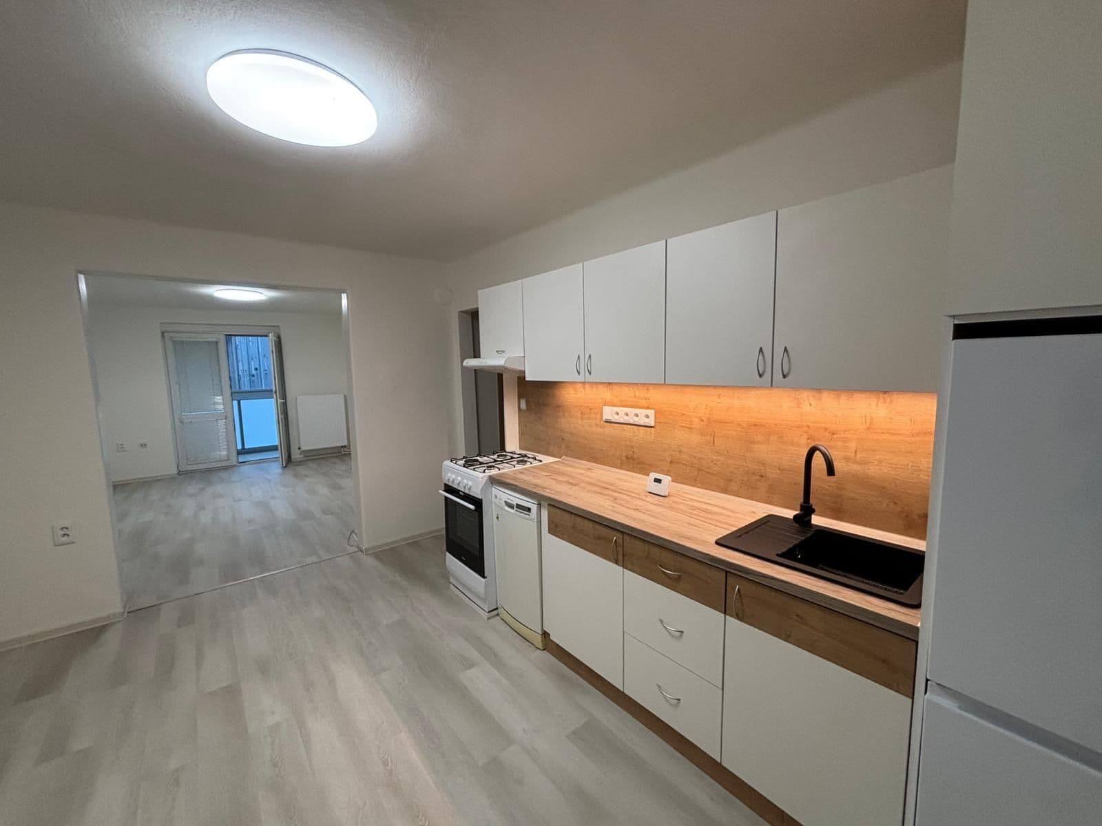 Pronájem bytu 1+1 36 m², Gurťjevova, Ostrava, Moravskoslezský kraj Pronájem bytu 1+1 36 m², Gurťjevova, Ostrava, Moravskoslezský kraj