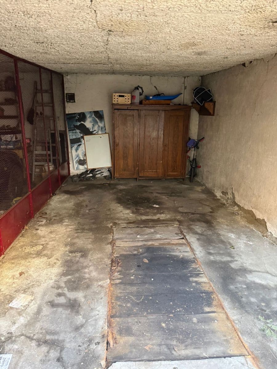 Pronájem garáže 20 m², Sokolská třída, Ostrava, Moravskoslezský kraj Pronájem garáže 20 m², Sokolská třída, Ostrava, Moravskoslezský kraj