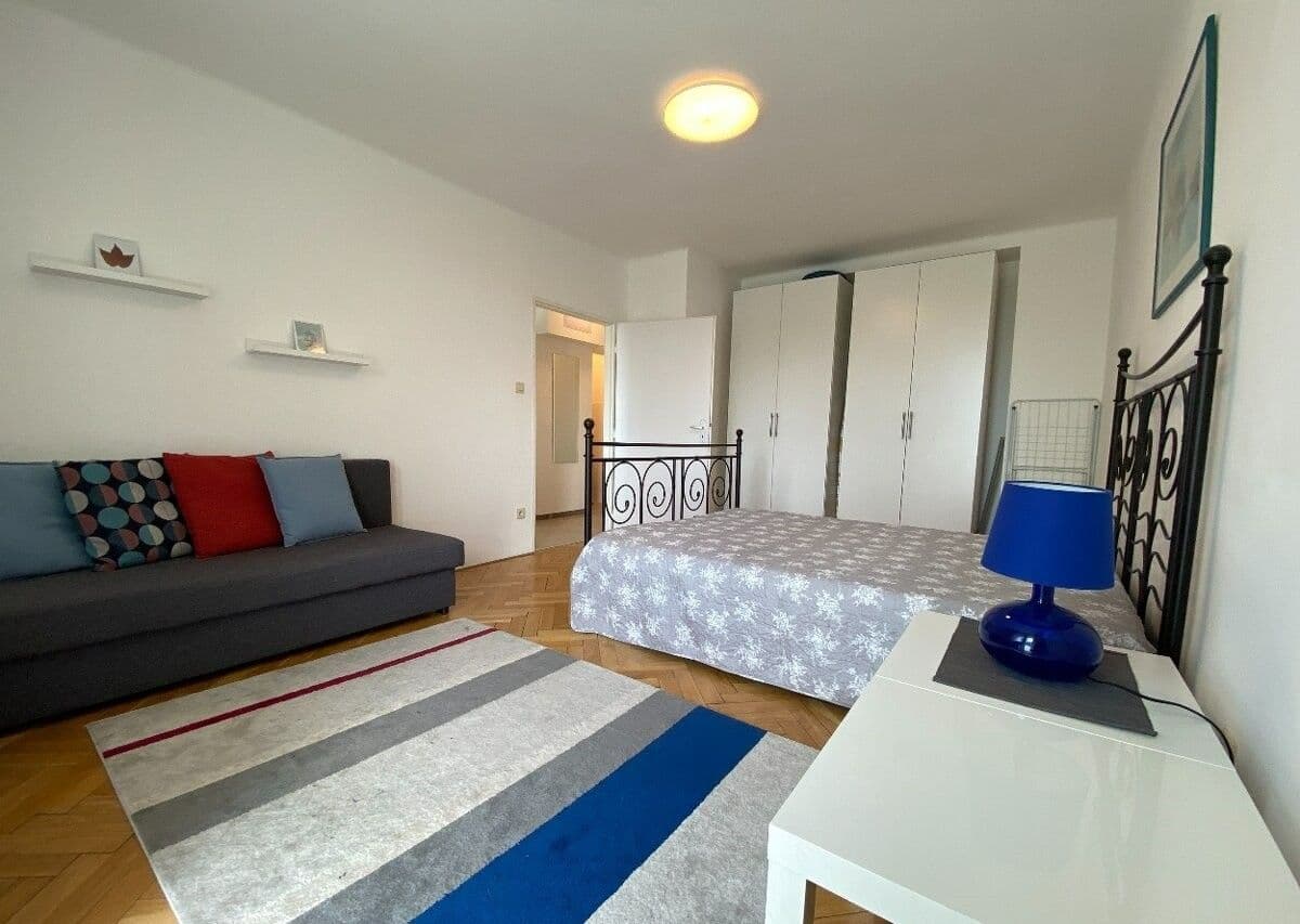 Pronájem bytu 1+1 42 m², Rečkova, Praha, Praha Pronájem bytu 1+1 42 m², Rečkova, Praha, Praha