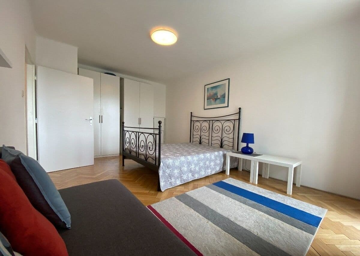 Pronájem bytu 1+1 42 m², Rečkova, Praha, Praha Pronájem bytu 1+1 42 m², Rečkova, Praha, Praha