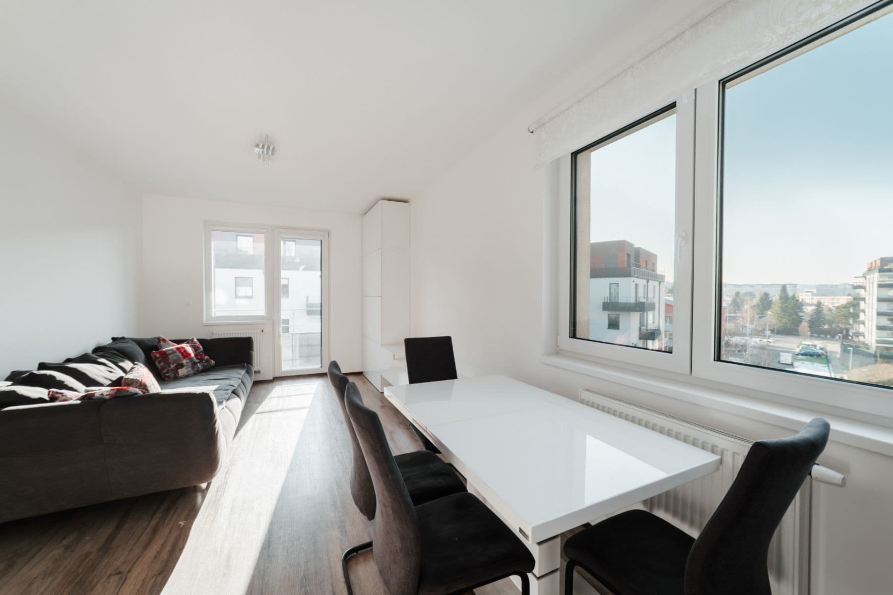 Pronájem bytu 2+kk 63 m², Škrábkových, Praha, Praha Pronájem bytu 2+kk 63 m², Škrábkových, Praha, Praha