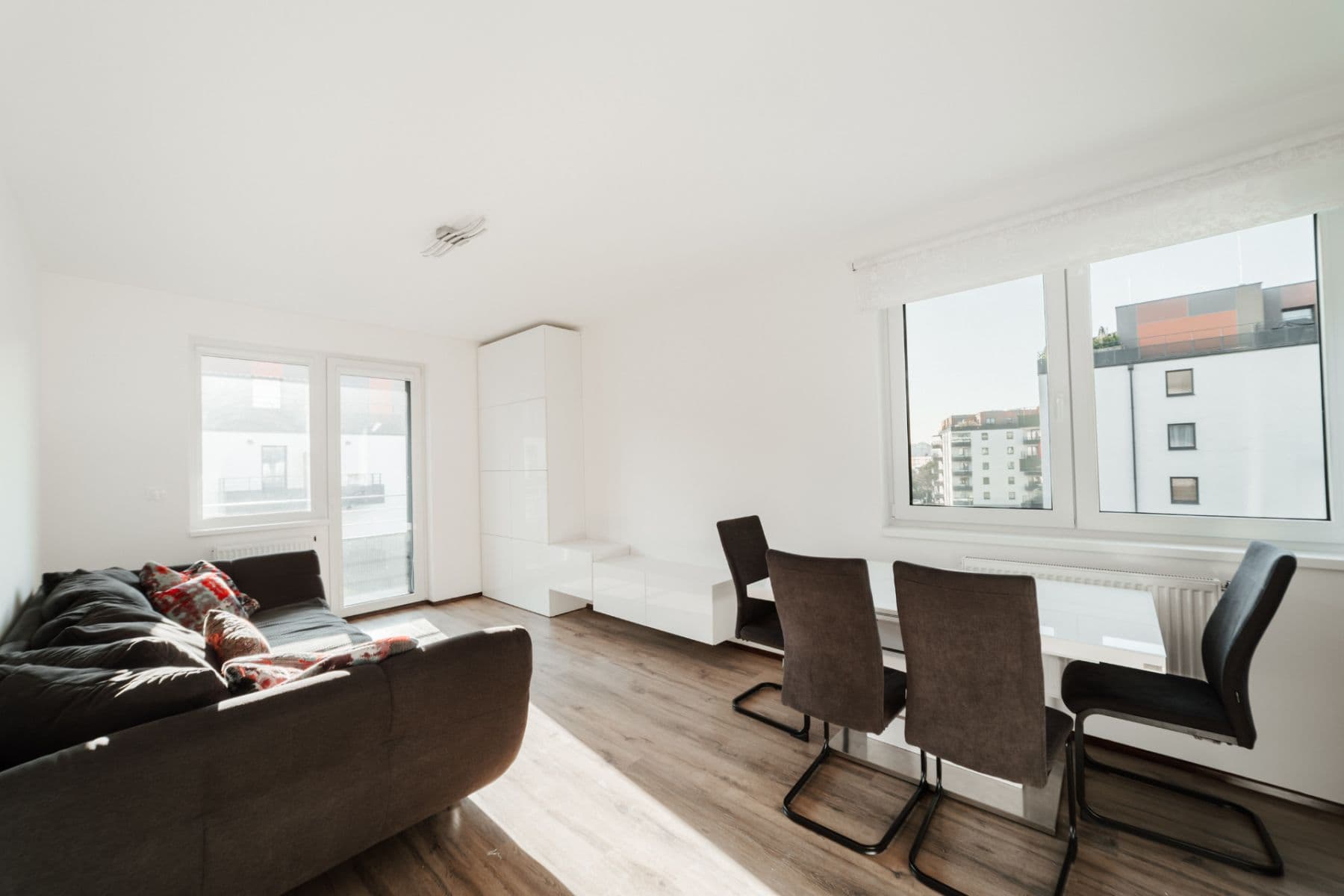 Pronájem bytu 2+kk 63 m², Škrábkových, Praha, Praha Pronájem bytu 2+kk 63 m², Škrábkových, Praha, Praha