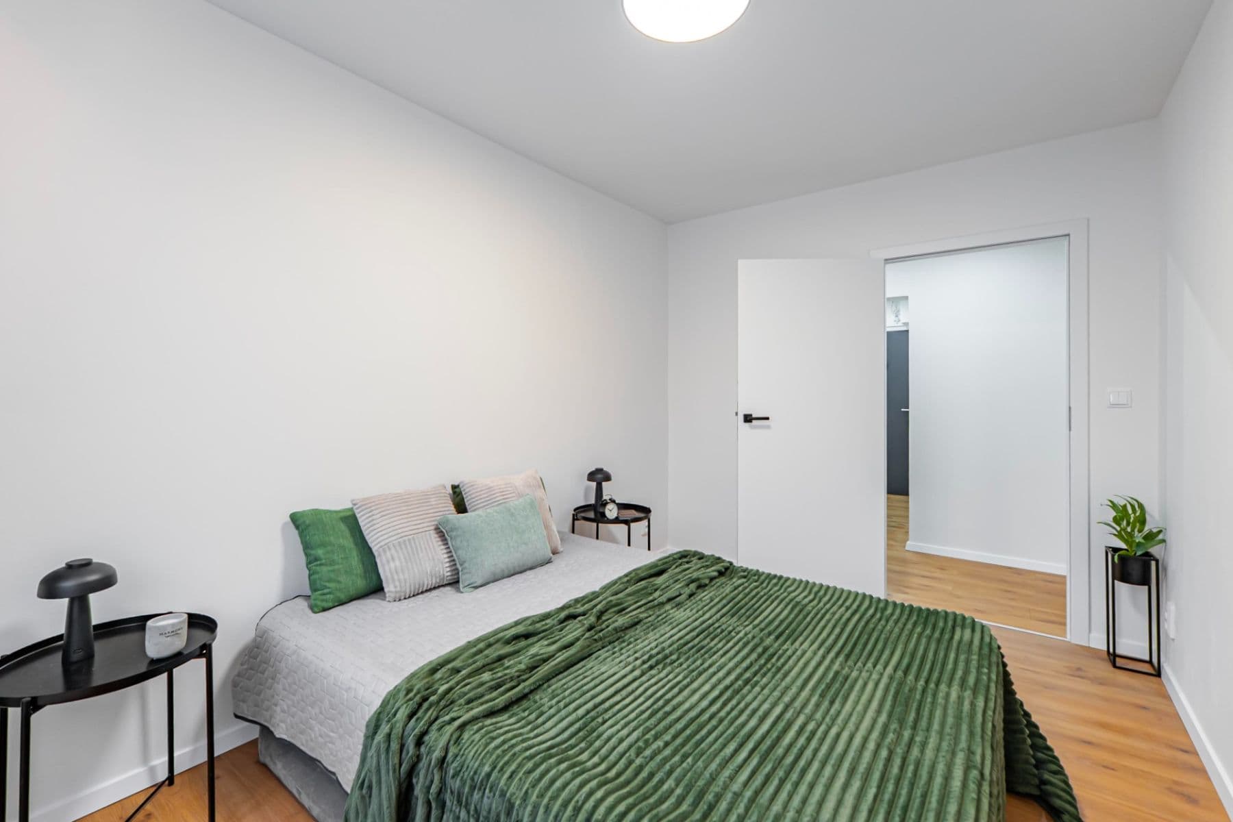 Prodej bytu 2+kk 44 m², Ciolkovského, Praha, Praha Prodej bytu 2+kk 44 m², Ciolkovského, Praha, Praha