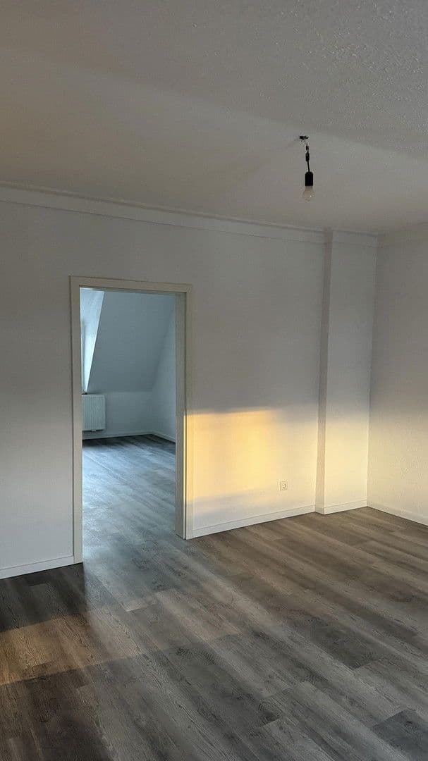 Pronájem bytu 4+1 90 m², Bochum, Severní Porýní-Vestfálsko Pronájem bytu 4+1 90 m², Bochum, Severní Porýní-Vestfálsko
