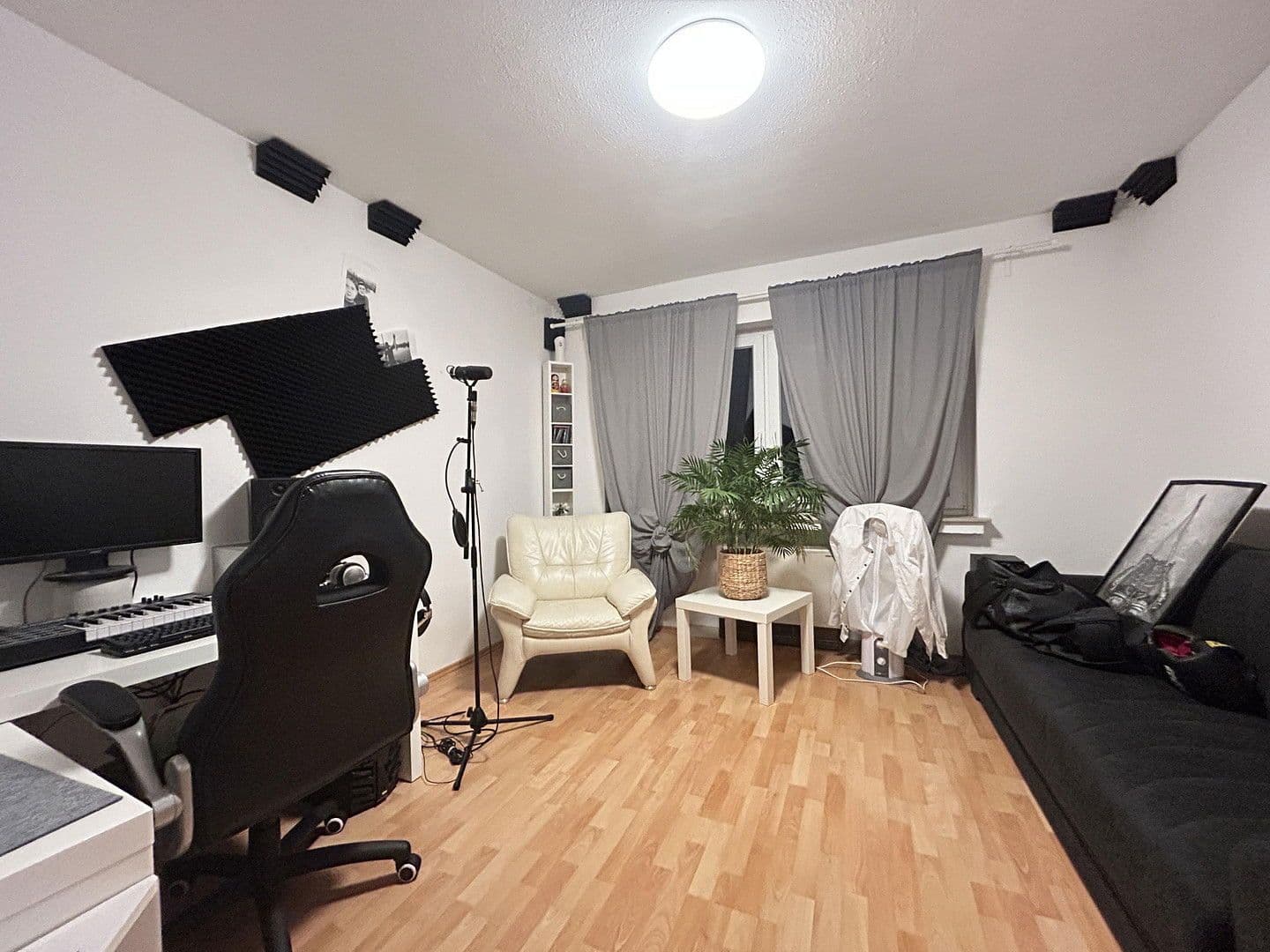 Pronájem bytu 3+1 80 m², Otto-Brenner-Straße 142, Bielefeld, Severní Porýní-Vestfálsko Pronájem bytu 3+1 80 m², Otto-Brenner-Straße 142, Bielefeld, Severní Porýní-Vestfálsko