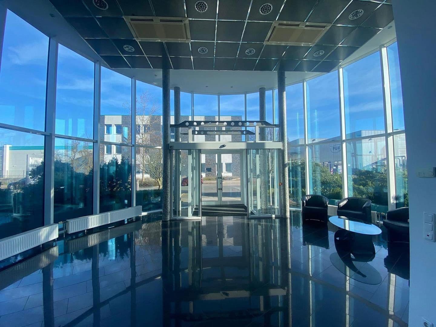 Pronájem kanceláře 160 m², Werner-von-Siemens-Straße 35, Georgsmarienhütte, Dolní Sasko Pronájem kanceláře 160 m², Werner-von-Siemens-Straße 35, Georgsmarienhütte, Dolní Sasko