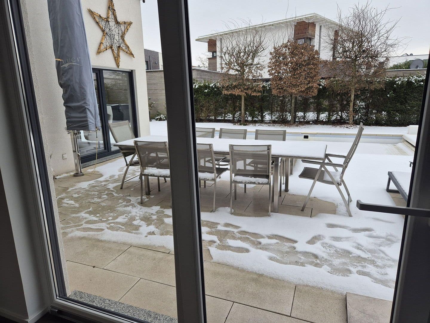 Prodej domu 170 m², pozemek 600 m², Lüneburg, Dolní Sasko Prodej domu 170 m², pozemek 600 m², Lüneburg, Dolní Sasko