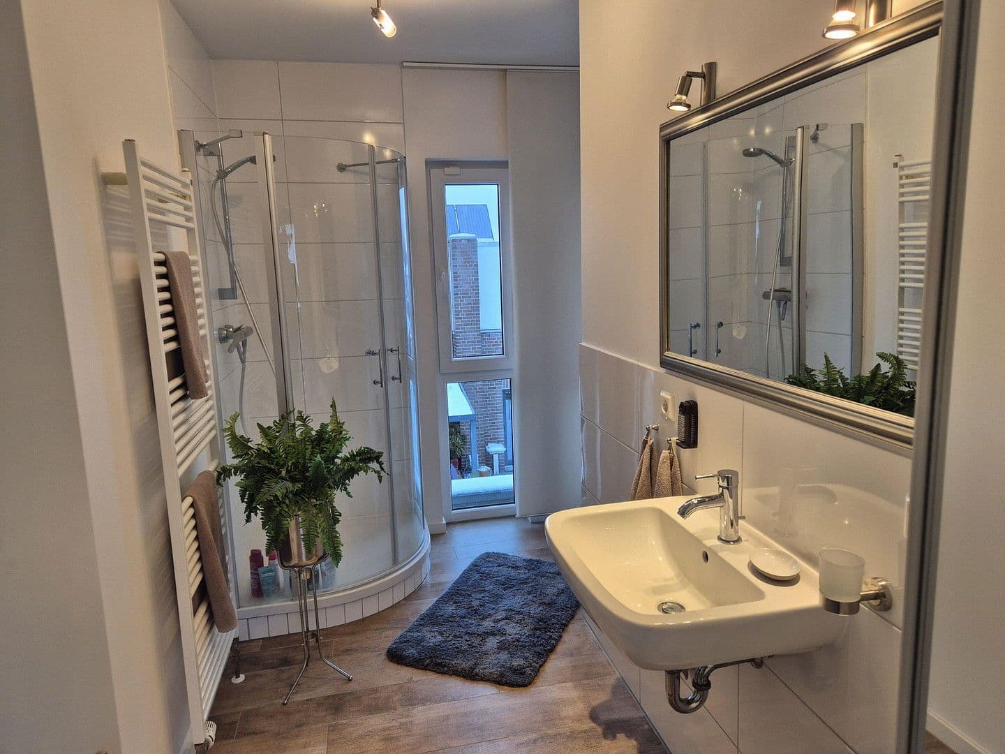 Prodej domu 170 m², pozemek 600 m², Lüneburg, Dolní Sasko Prodej domu 170 m², pozemek 600 m², Lüneburg, Dolní Sasko